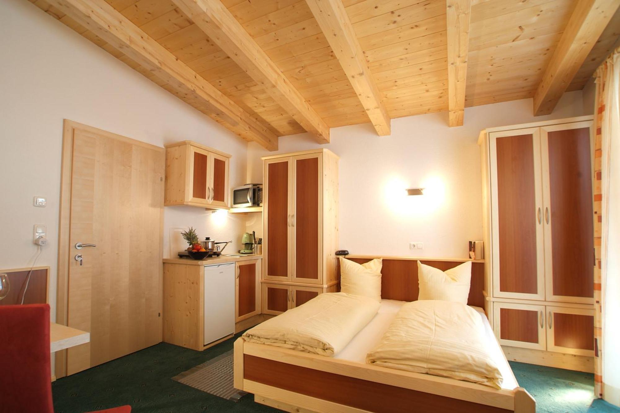 La Montagnia *