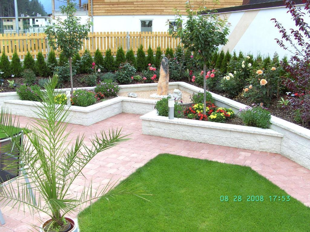 La Montagnia Apartment *